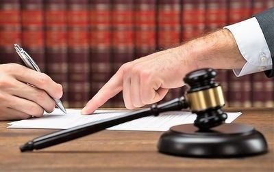 Какую помощь оказывают юристы в наследственных спорах?