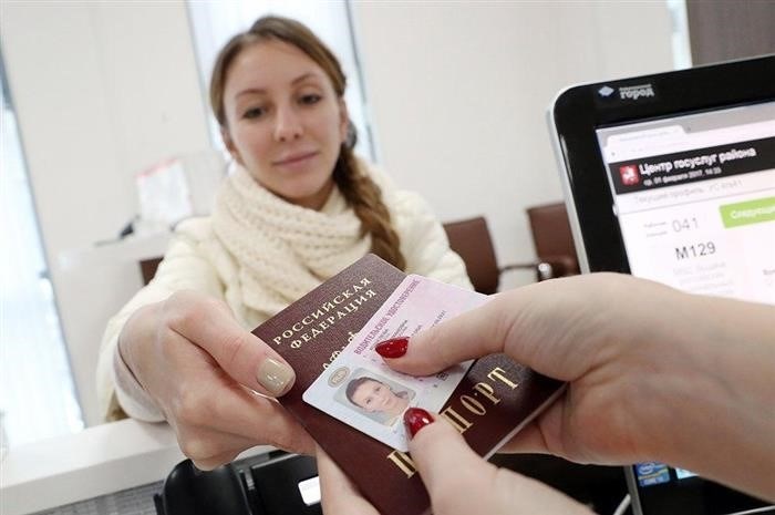 Когда и в какие сроки делать замену водительского удостоверения